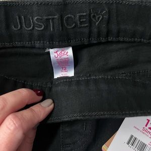 Jeggings (pull-on jeans)